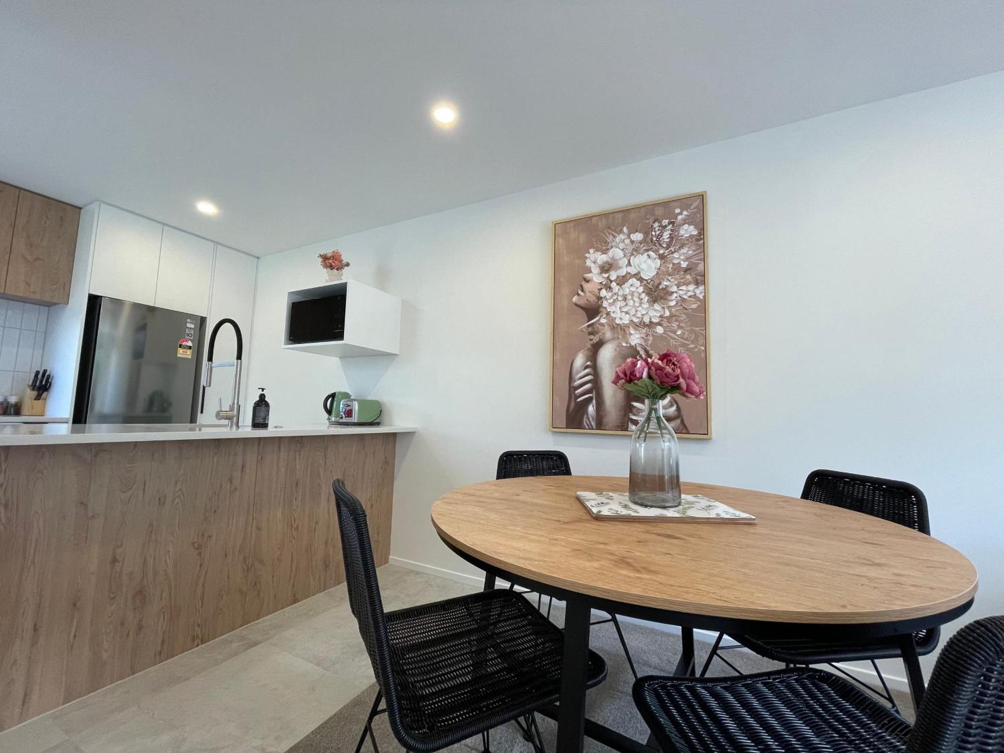 Luxury 2 Bedroom Townhouse Opposite Merivale Mall Christchurch Exterior foto